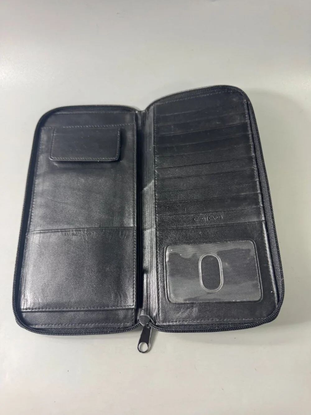 Vintage Dopp Butter Calf black leather zip-around travel organizer